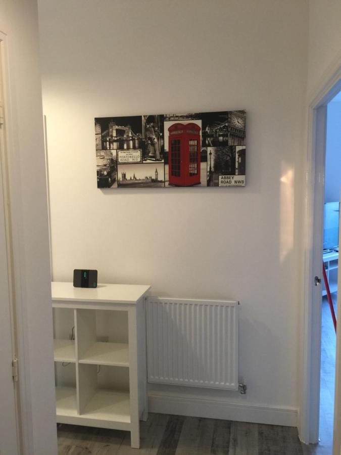 Appartement Raphael Heights à Newport  Extérieur photo