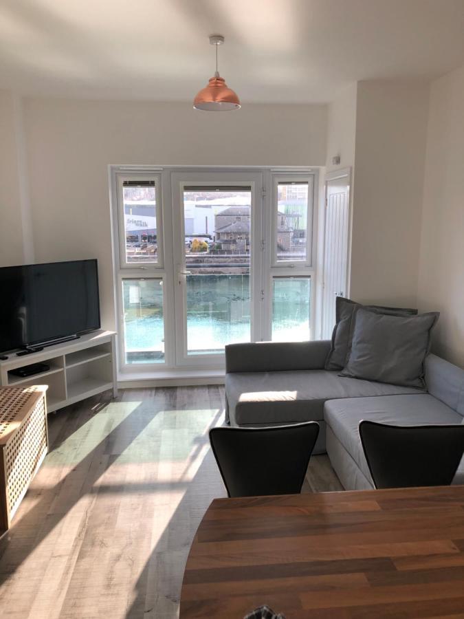 Appartement Raphael Heights à Newport  Extérieur photo