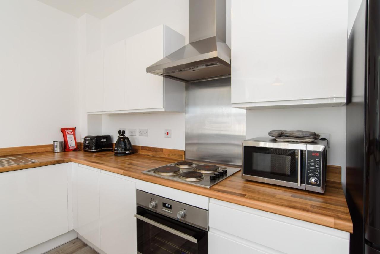 Appartement Raphael Heights à Newport  Extérieur photo
